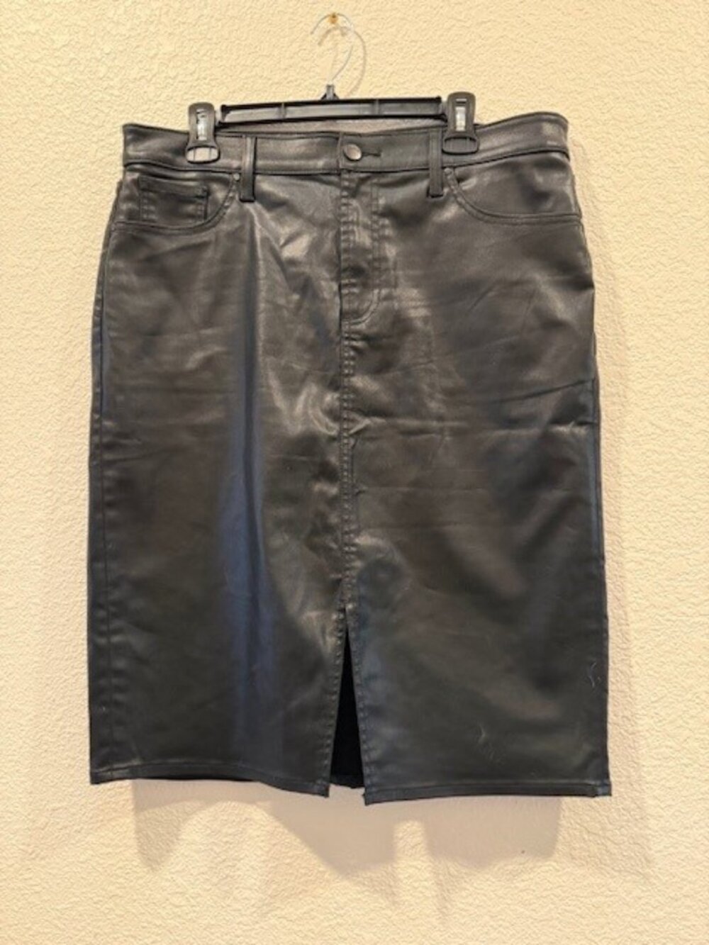 Chicos Coated Black Pencil Skirt